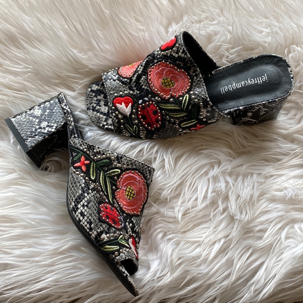 Jeffrey Campbell Floral Snake Embossed Mules Size 8